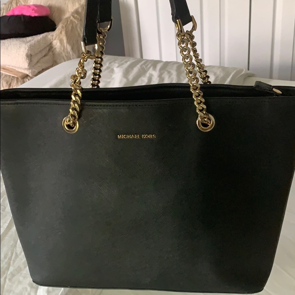 Perfect condition micheal Koran's bag
